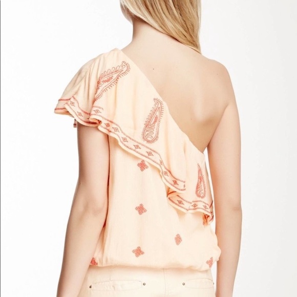 ⭐️ Free People Easy On The Eyes Top One Shoulder Paisley - Picture 2 of 7